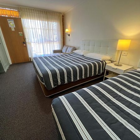 Summerhill Motor Inn (Adults Only) Merimbula Eksteriør bilde