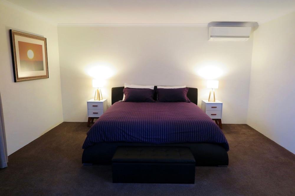 Summerhill Motor Inn (Adults Only) Merimbula Eksteriør bilde